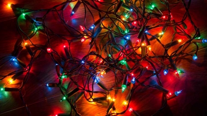 Geymdu jólaseríurnar og jóladótið hjá okkur Geymslur til leigu